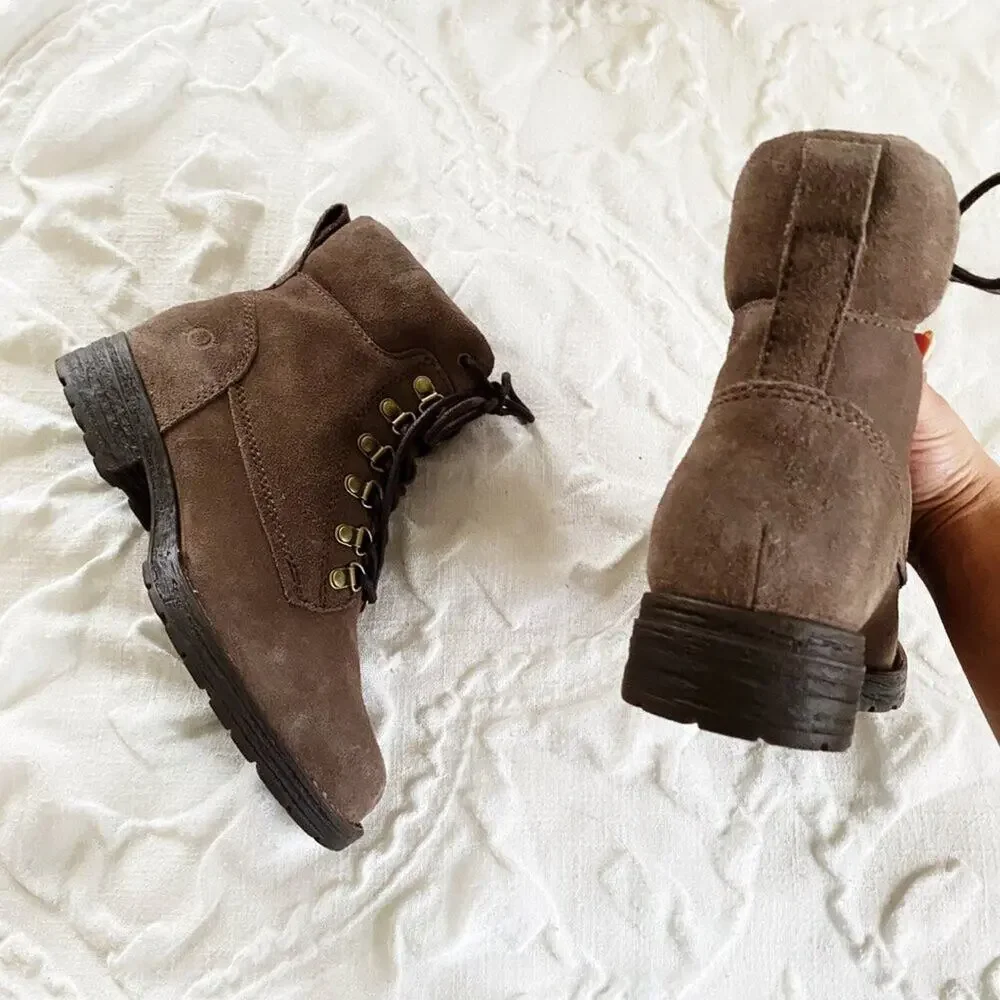 Born Codi Lace Up Boots Size 6 New